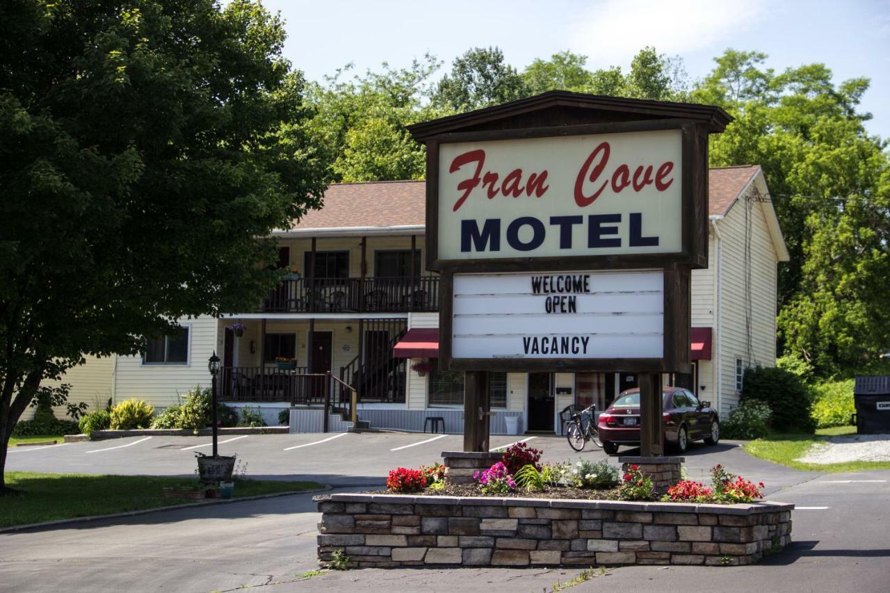 Fran Cove Motel Озеро Джордж Экстерьер фото